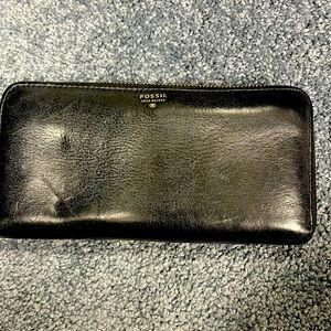 Fossil wallet